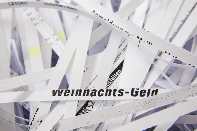 shredder, mechanically, equipment, grinder, crush, paper, flakes, paper strip, shredded material, shredding, fine, strip, cross, cut, shredded paper, cut up, recycling, christmas money. Data-broker opt-outs in Canada, PIPEDA limits and provincial lists compared