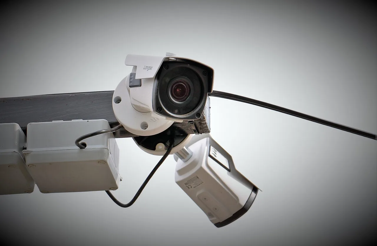 cctv, camera, surveillance, security, video, monitoring, watch, control, protection, secure, cctv, cctv, cctv, cctv, cctv. Toronto, Vancouver and Montreal camera, drone and facial recognition rules under provincial privacy laws